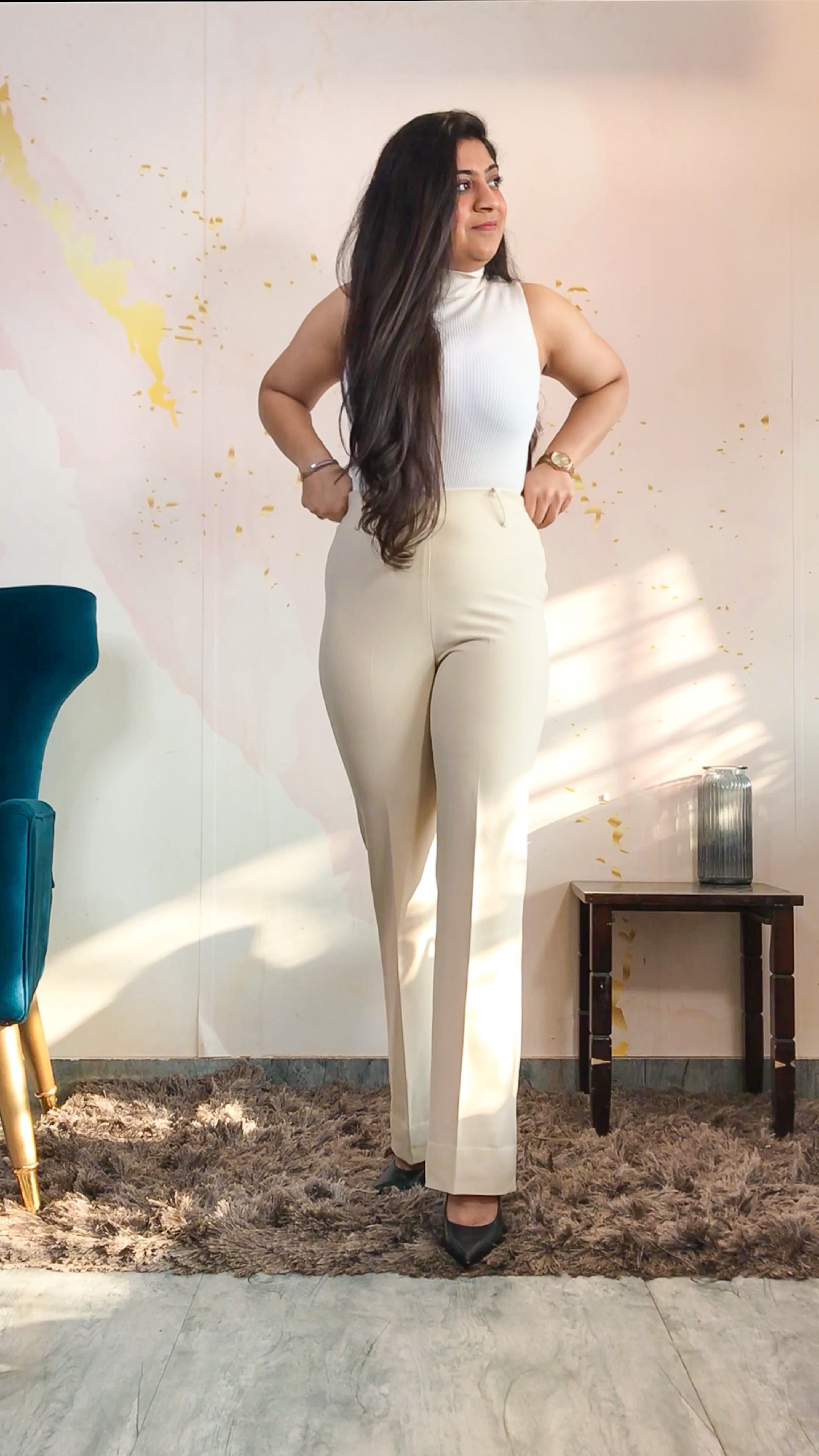 Side Zip Fit And Flare trousers (Without pockets)- Egg White